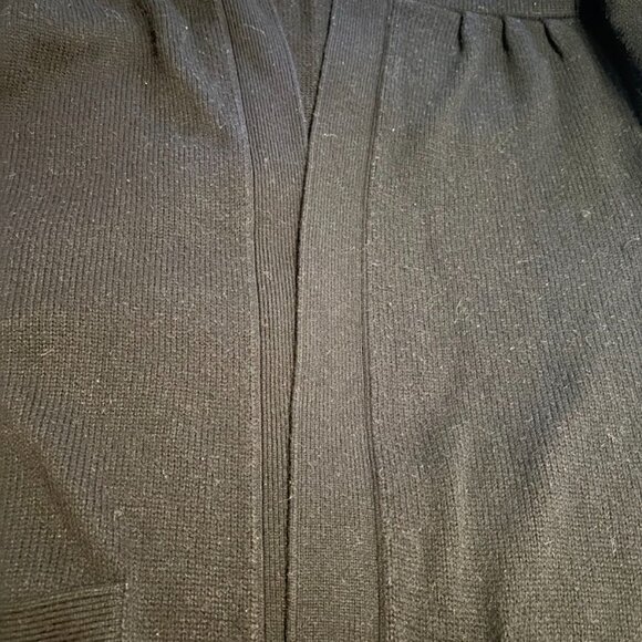 KATHY WHITE Open Black Color Cardigan with Pockets (2x) - Picture 11 of 16